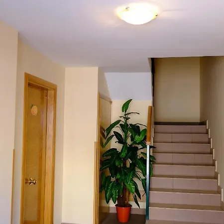 Vut Naranja Apartamento El Barraco